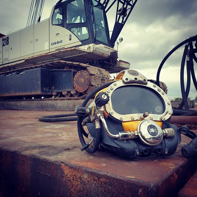 Great day for a boat ride

#commercialdiver #commercialdiving #essentialworkers #linkbeltcranes @linkbeltcranes #crawlercrane #flexifloat #kirbymorgan @divekirbymorgan #diving #professionalphotographer