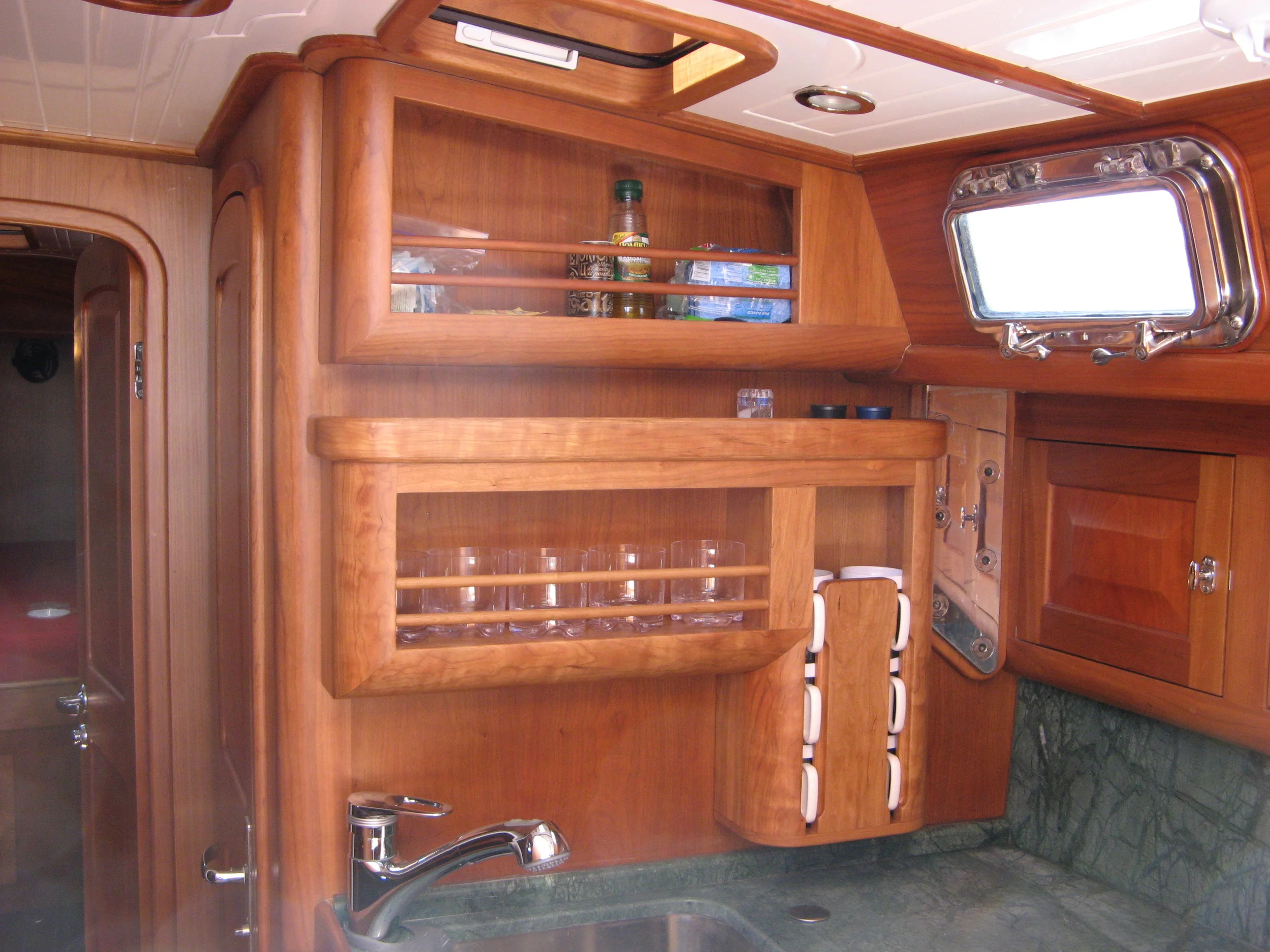 Service — Maine Yacht Center