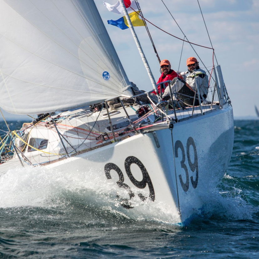 Akilaria Class 40 Commissioning