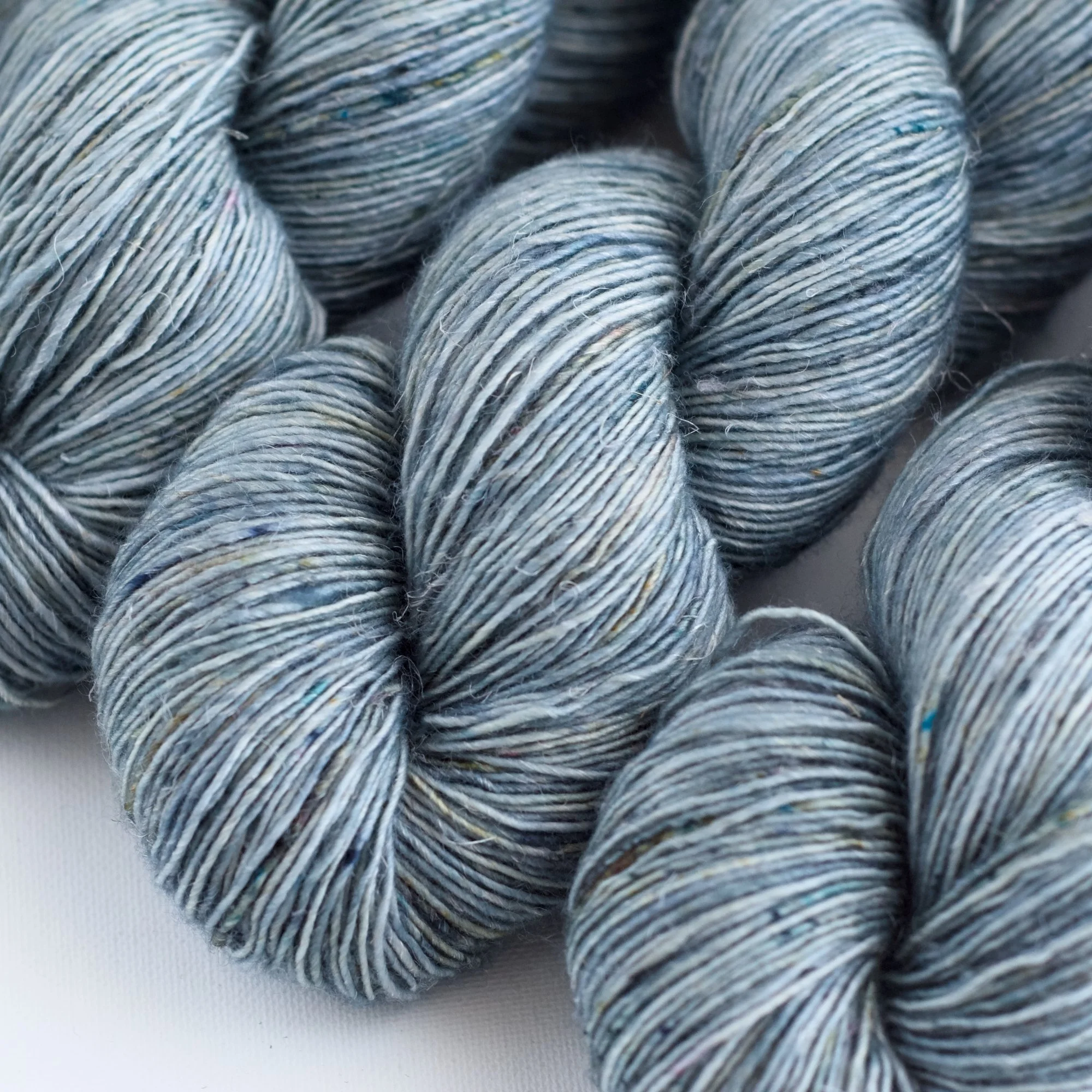 Mer-Lin Singles | Celestite