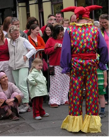macnus_clown_rt_440.JPG