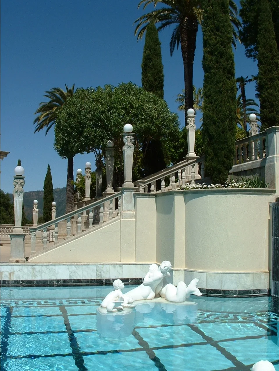 hearst_pool3.JPG