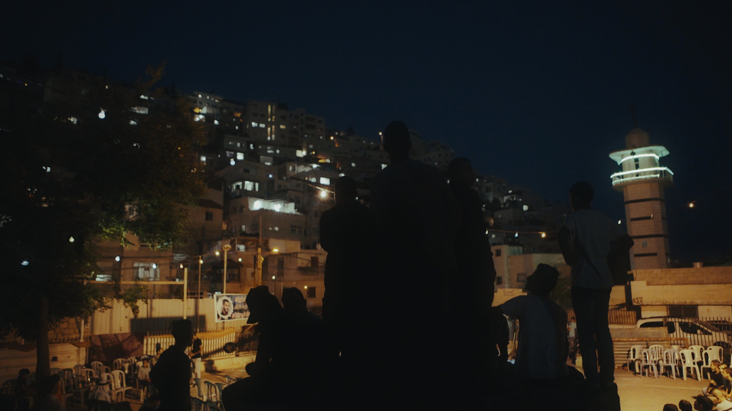 A crowd gathers to watch a show by The Jerusalem Parkour Team. Courtesy: Hurdle