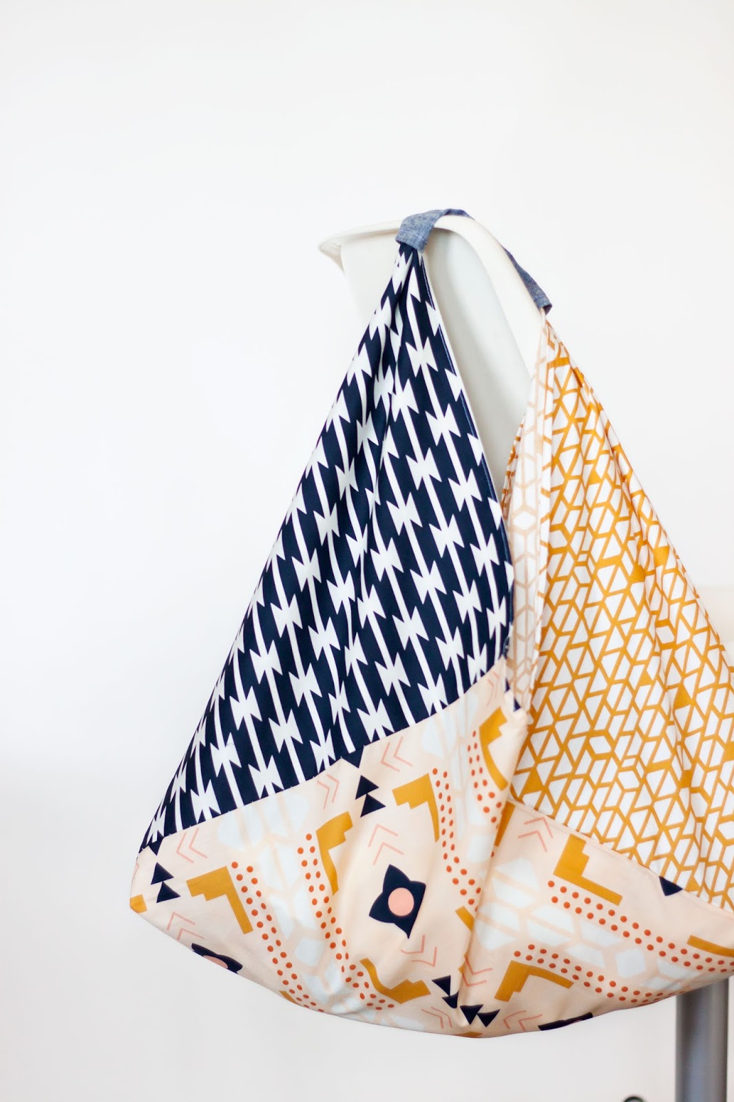 Tutorial for making an Azuma Bento Bag | Bento bags, Bag pattern, Japanese  bag