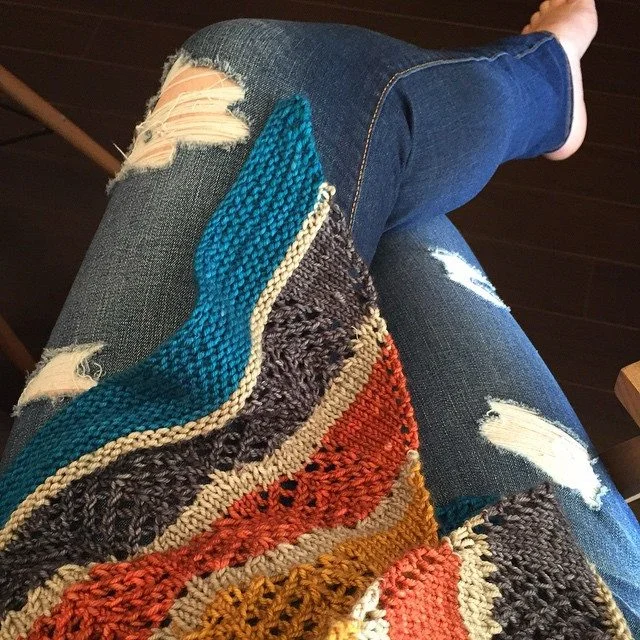 lorelaishawl.jpg