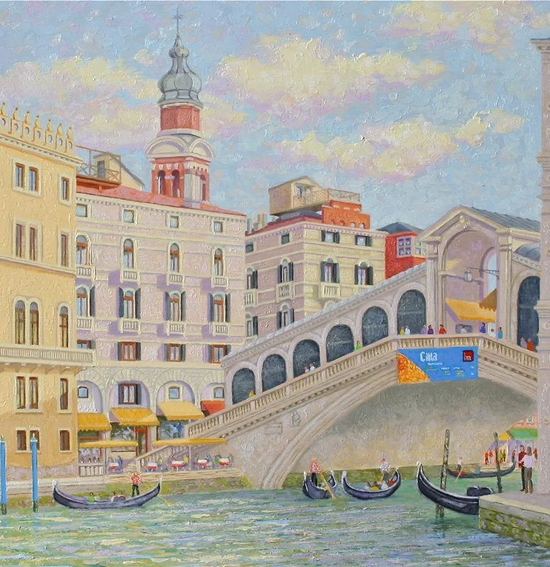 Approaching the Rialto Bridge in Venice