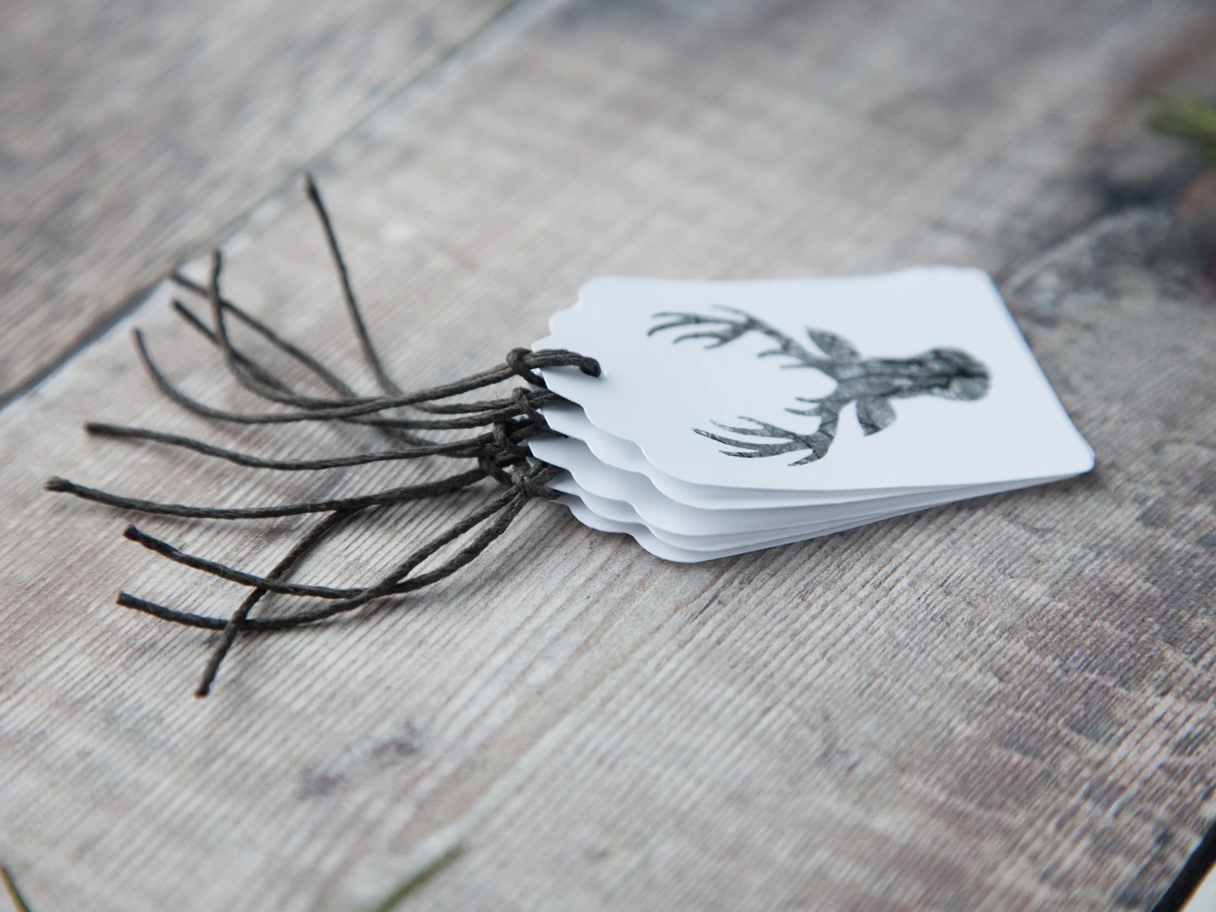 Monochrome Christmas Stag Gift Tags-0125.jpg