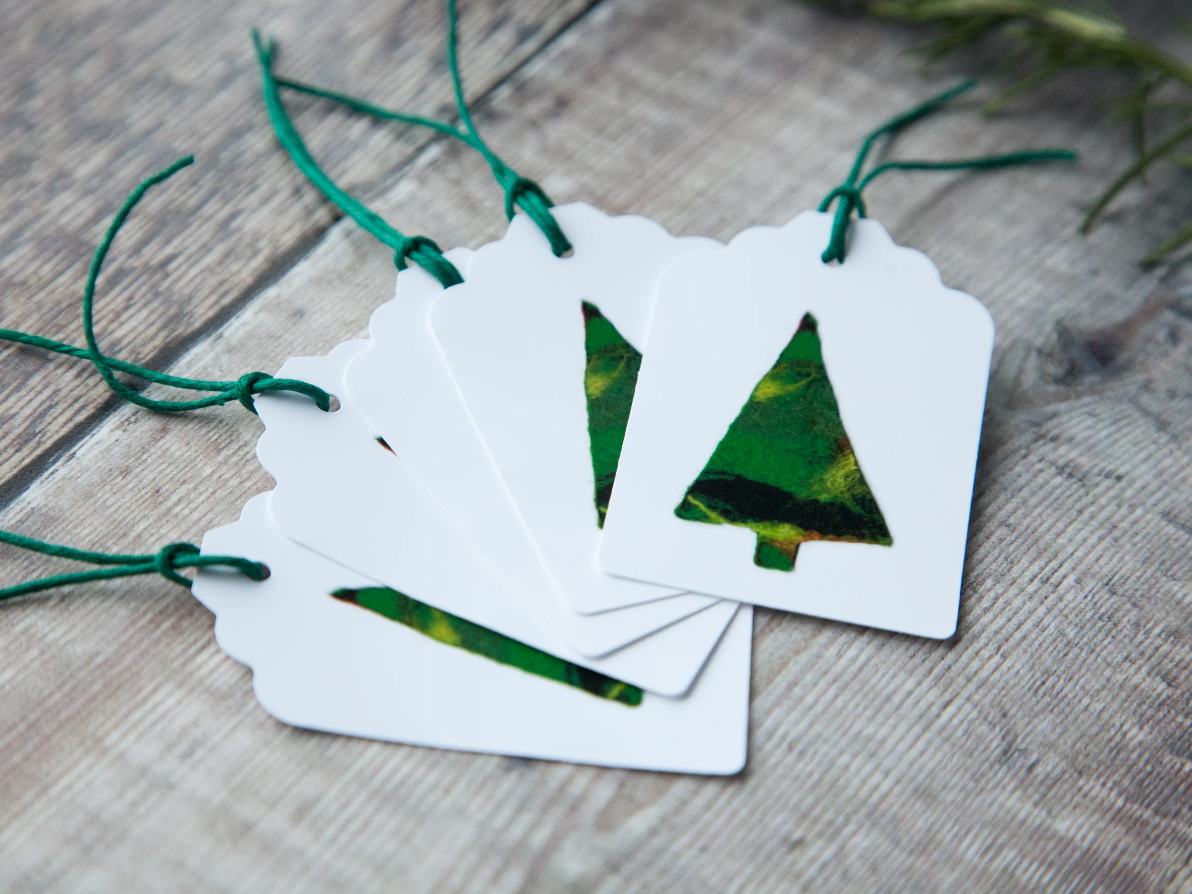 Felt Christmas Tree Gift Tags-0105.jpg