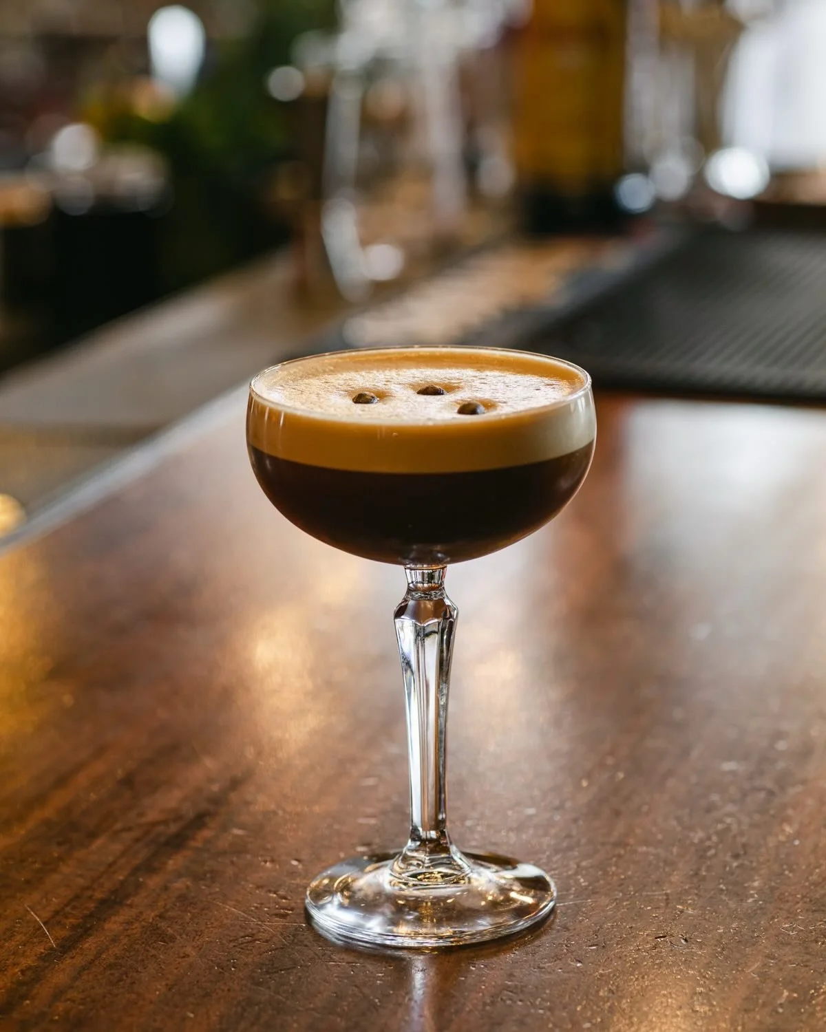 It&rsquo;s officially ESPRESSO MARTINI season. ☕🍸
Rich espresso, smooth spirits, and just the right lift for holiday evenings.

Not listed on the menu, but always available if you ask.

Even better when paired with a slice of our OLIVE OIL CAKE fini