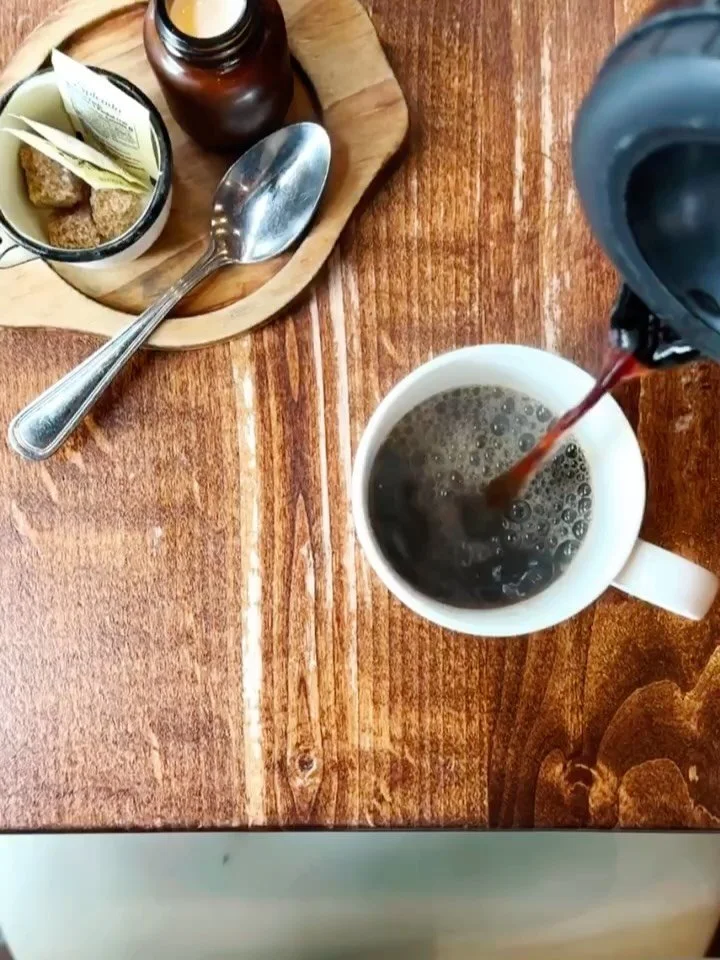 Start your weekend at Fireside. ☕️

Spella Caff&egrave; coffee or a Bloody Mary. (Or both.) 
Fleur-de-Lis Cinnamon Roll or Dutch Baby. 
Steak and Eggs or Eggs Benedict.

Fuel up, then go explore: wander NW 23rd, hike Forest Park, or head downtown for