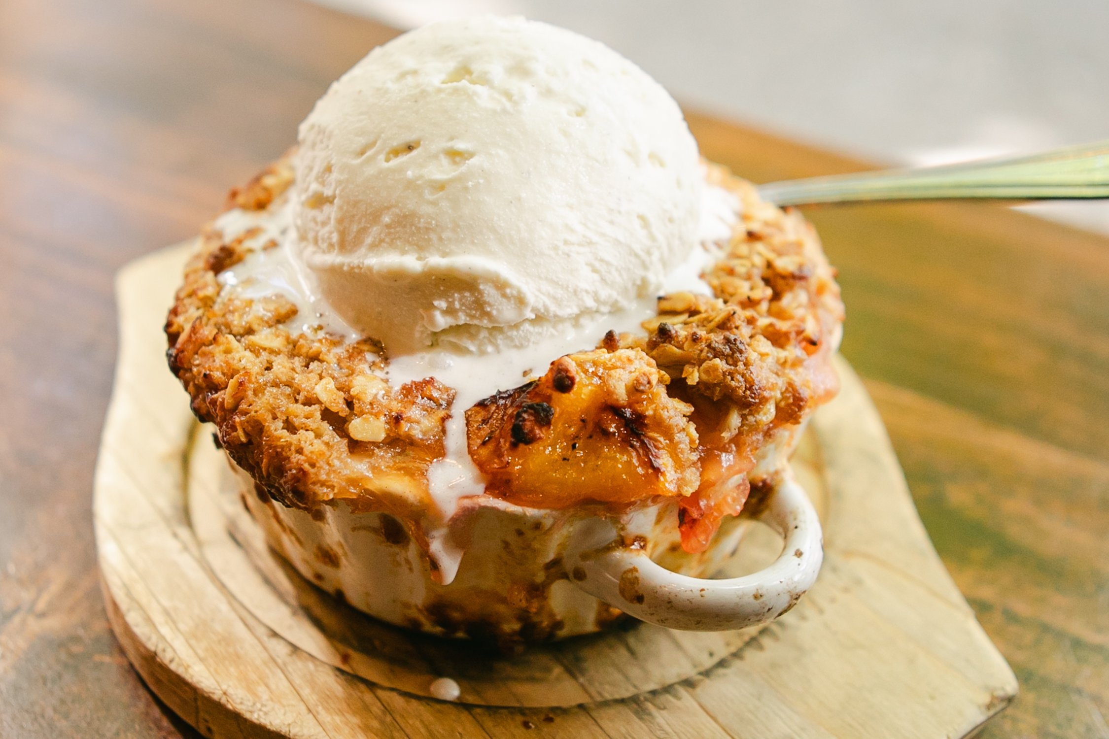 Fireside-Portland-Oregon-250815-StoneFruitCobbler-6x4-2.jpg