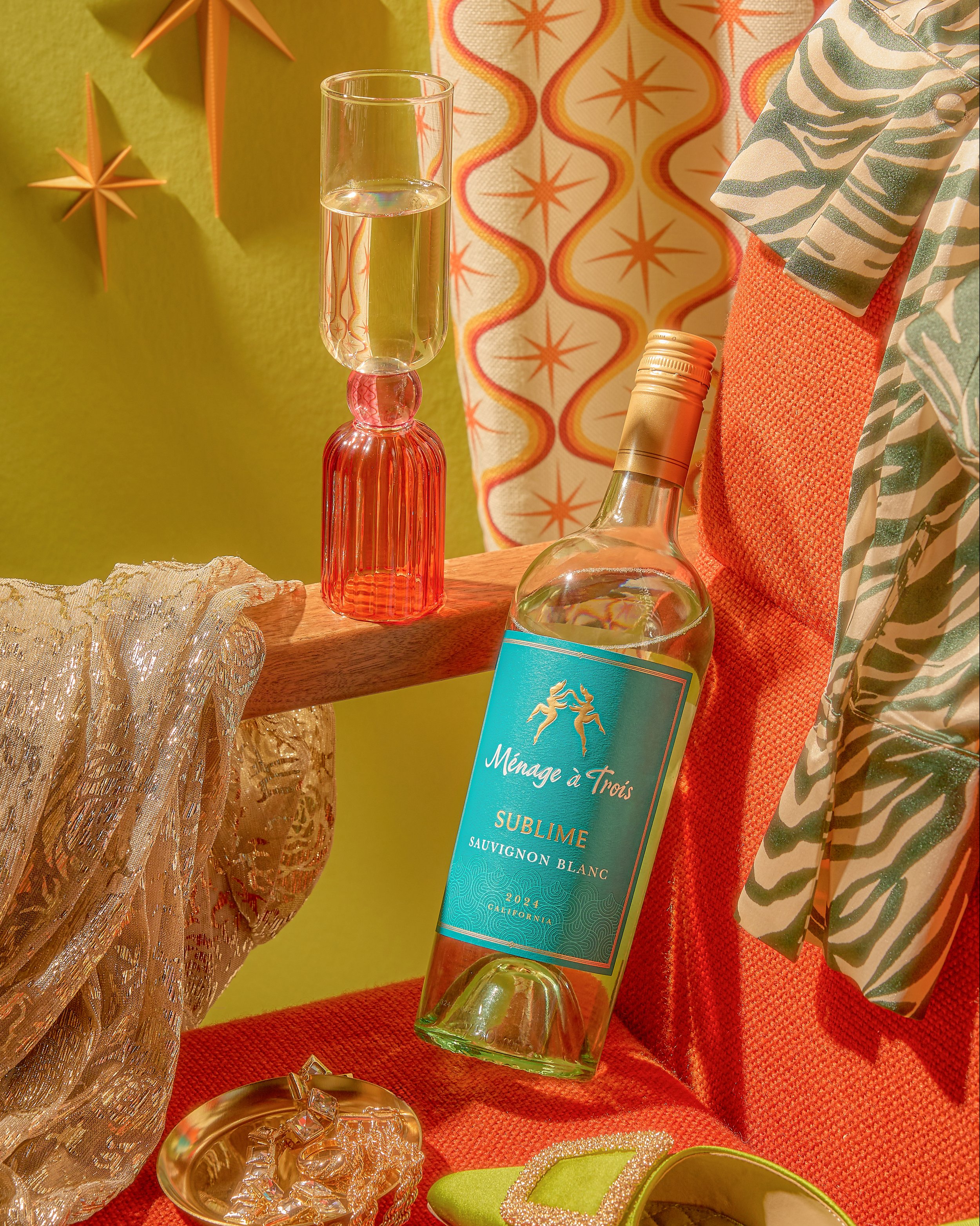 BottlePhoto345_MAT_Su 4x5.jpg