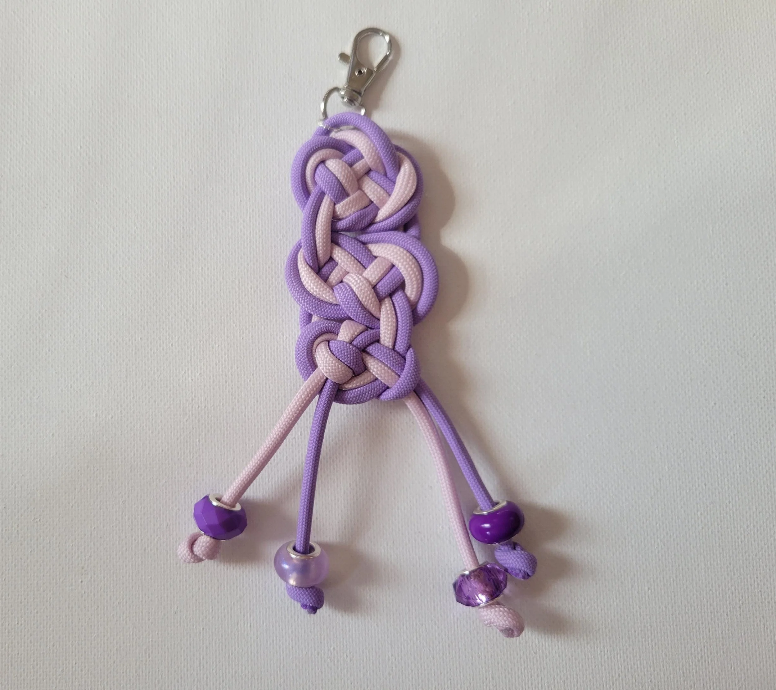 https://i.etsystatic.com/6867136/r/il/0e35f9/8081360266/il_fullxfull.8081360266_k0mh.jpg