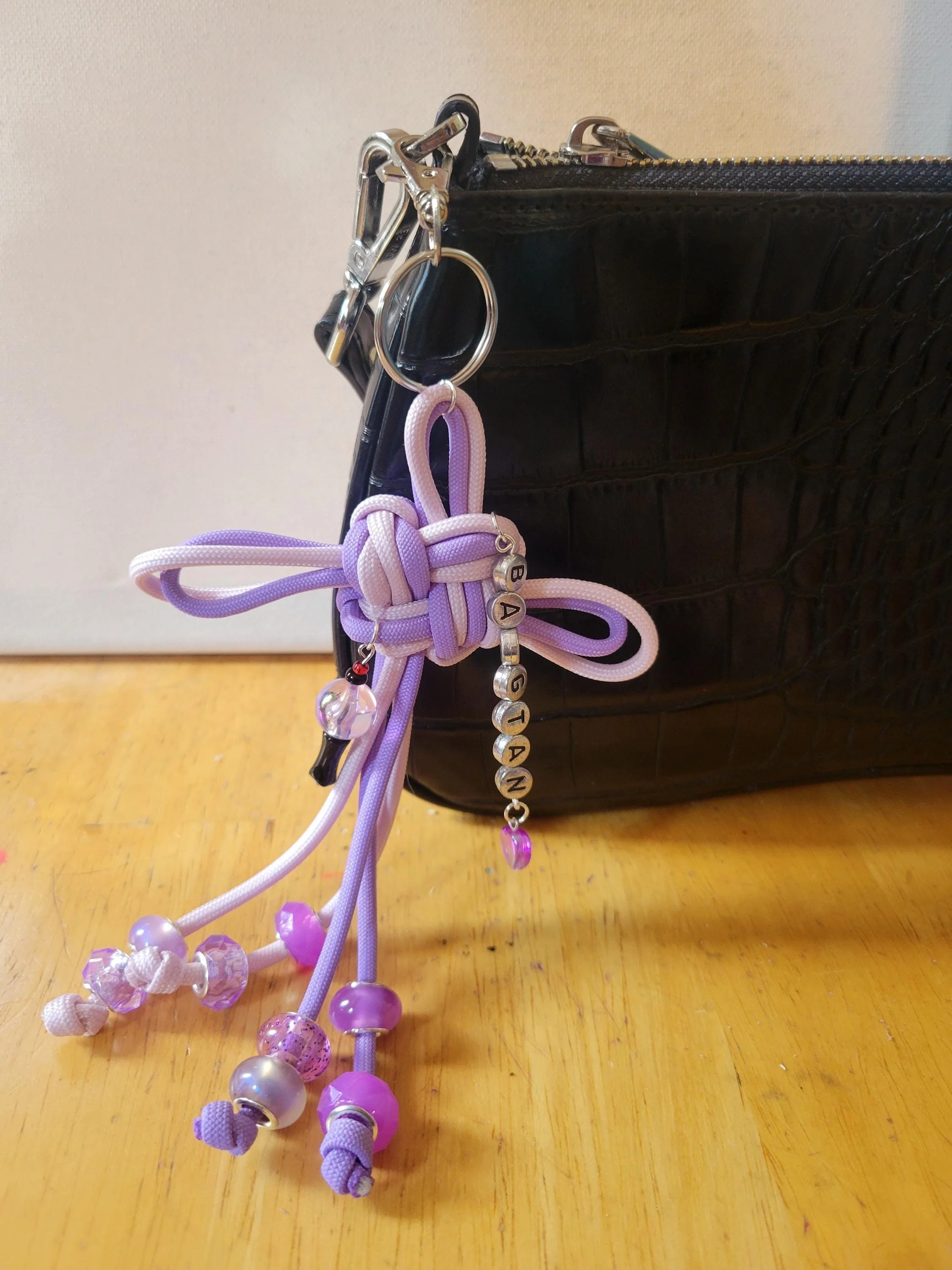 https://i.etsystatic.com/6867136/r/il/2bd5cf/8039105800/il_fullxfull.8039105800_izv7.jpg