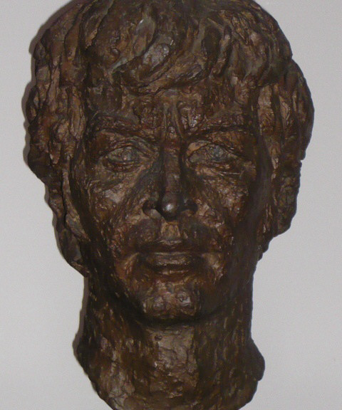 01_Bronze bust by Benno Schotz of John Cairney as Robert Burns 1969 (3).jpg