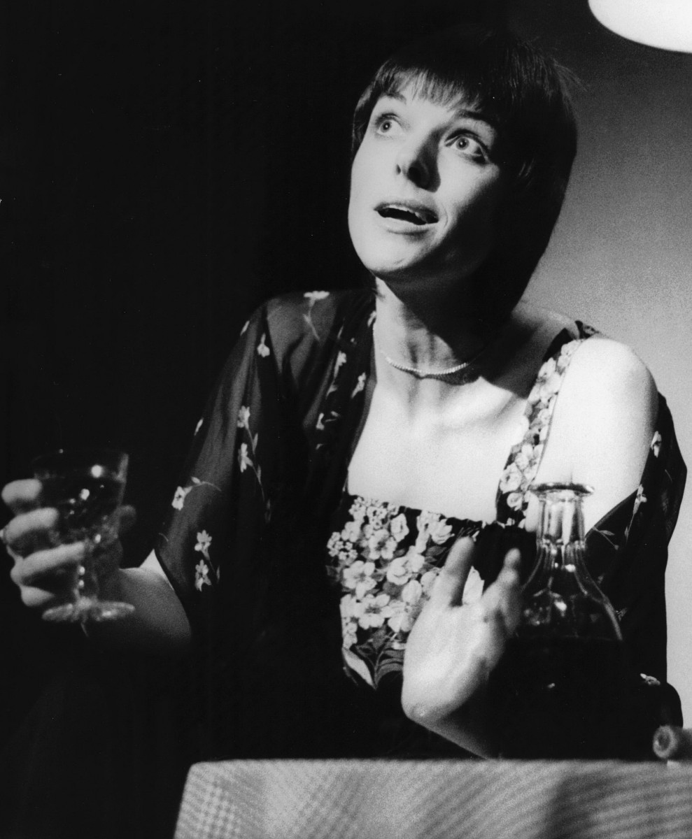 17_Alannah O'Sullivan as Dorothy Parker in 'As Dorothy Parker Once Said' Auckland Festival NZ 1980 (2).jpg