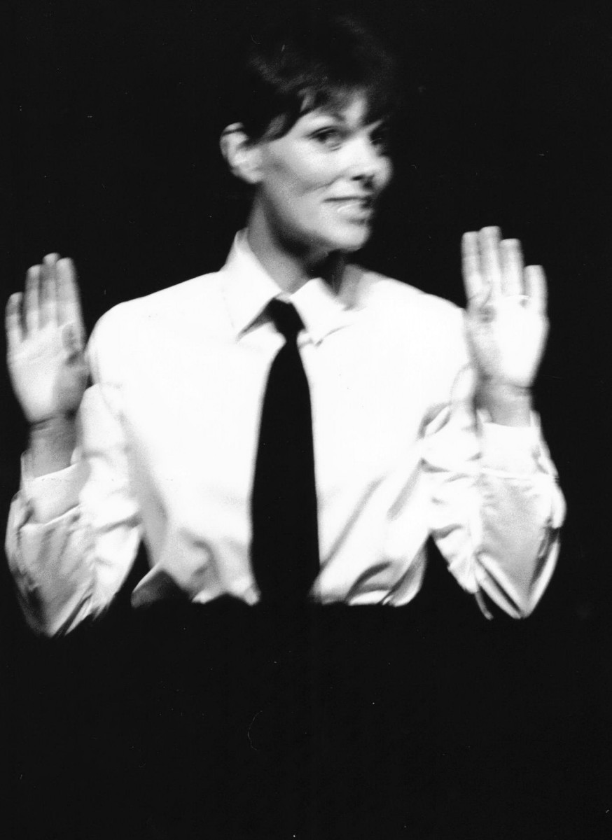 21_Alannah O'Sullivan in 'Blackout' Scottish Tour 1983 (4).jpg