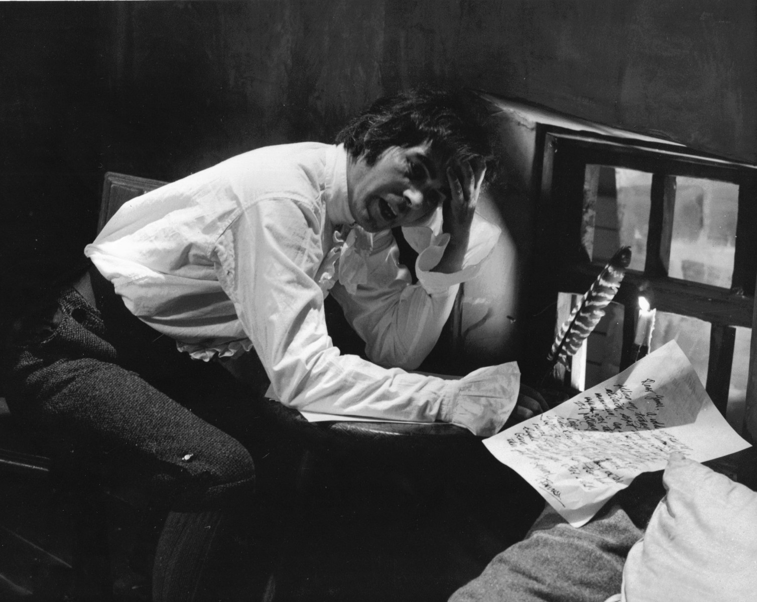 07_John Cairney as Robert Burns in 'Burns' STV Glasgow 1968 (2).jpg