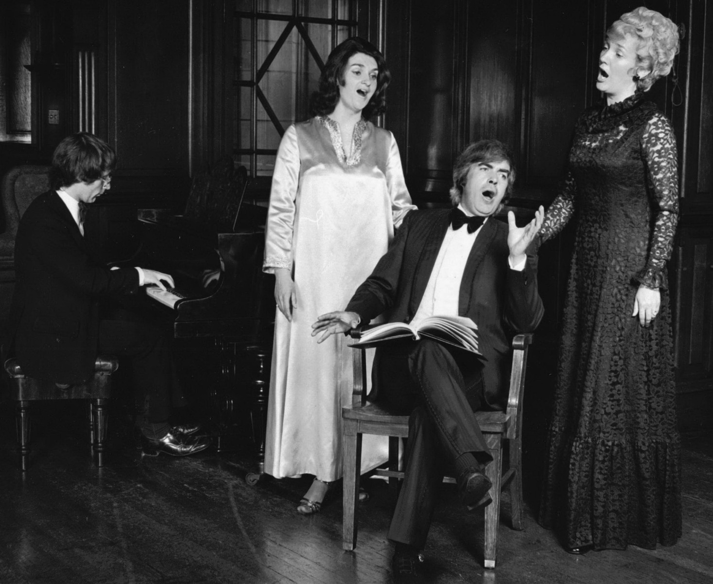 04_John Cairney with Singers and Colin Harvey Wright at piano in 'The Scotland Story' 1976.jpg