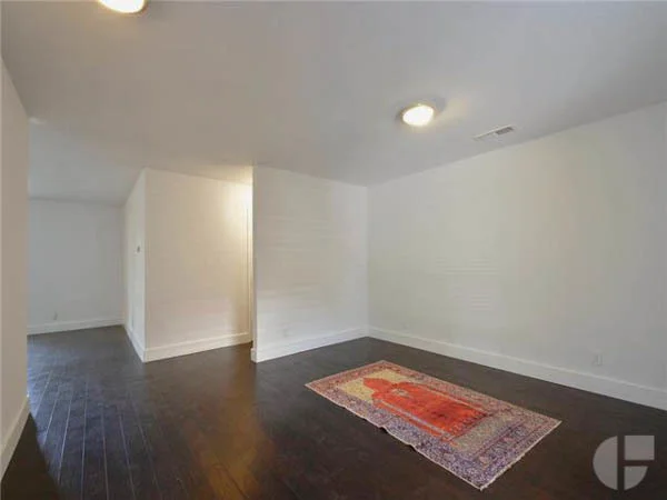 2102Brookhill-2.jpg
