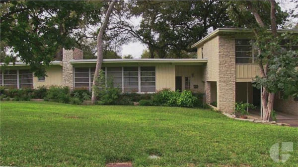 2614 Delwood : Arthur Fehr