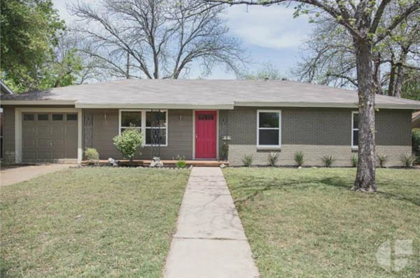 1612 Glencrest
