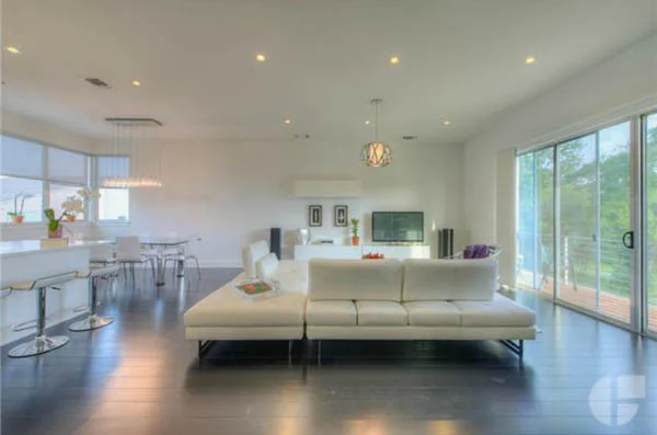 2105 Goodrich