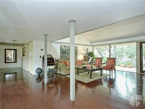 6303 Mountainclimb Rd : David Barrow