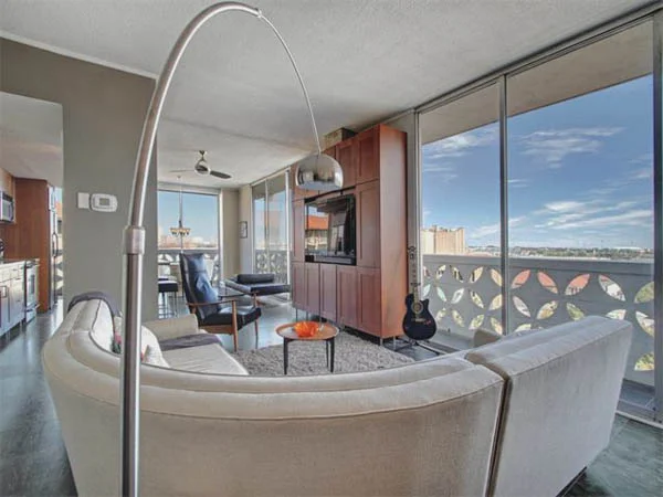 1801 Lavaca : Cambridge #5D 