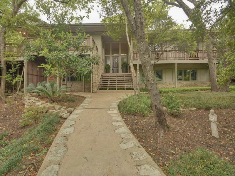 4508 Crestway