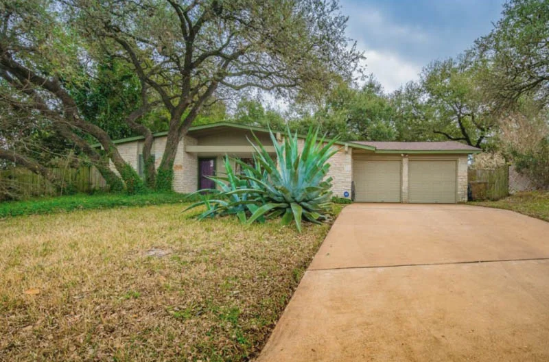 3613 Winfield