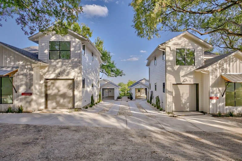 2412 E 8th #2