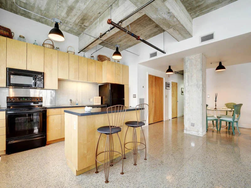 Brown Bld #3I-3.jpg