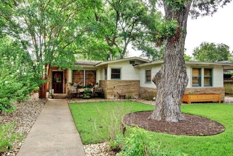 5421 Shoalwood