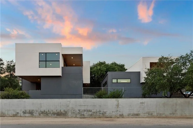 1100 San Augustine