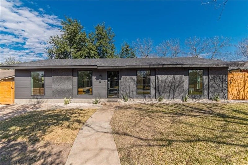 204 Prairie Dell