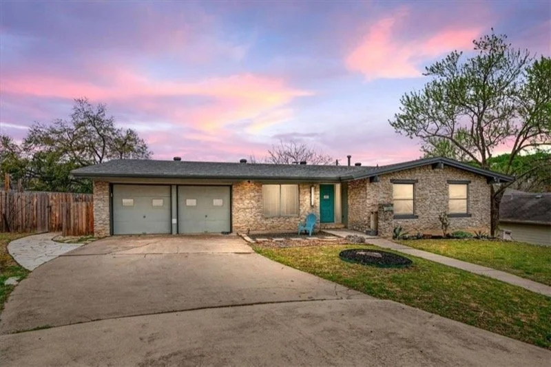 3102 Berrylawn