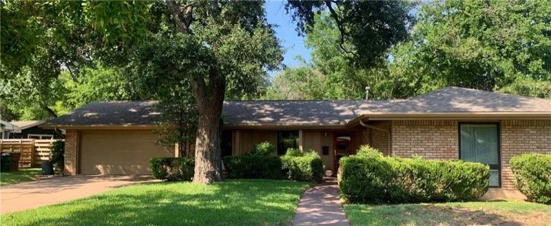5715 Highland Hills