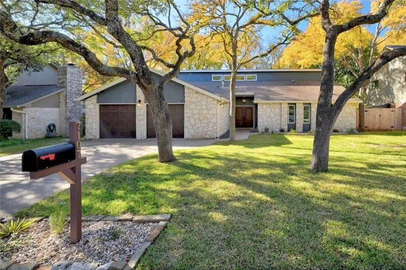 7107 Carlwood