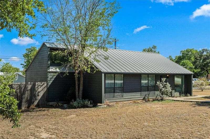223 Woodcreek