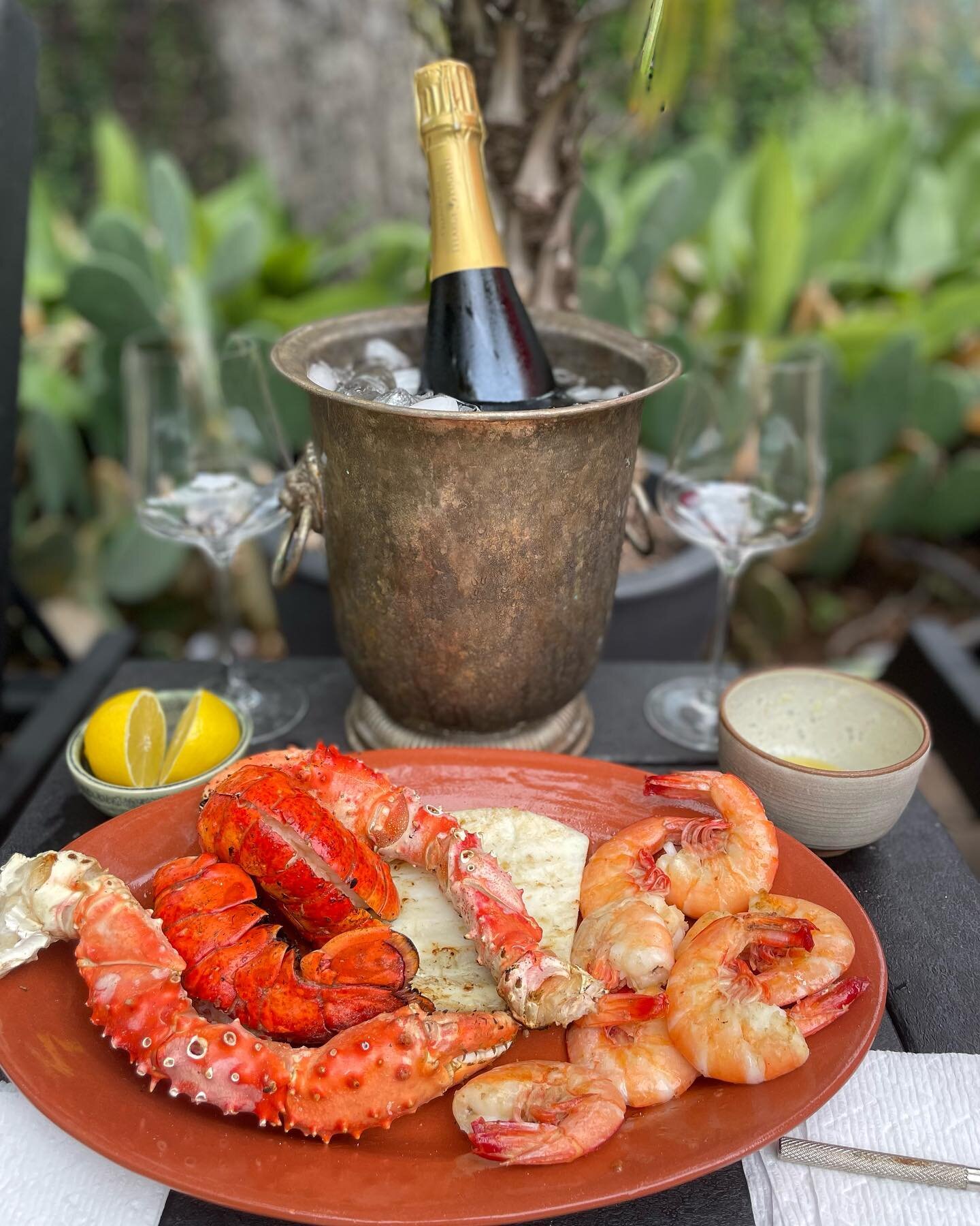 Summer weekends means seafood poolside.