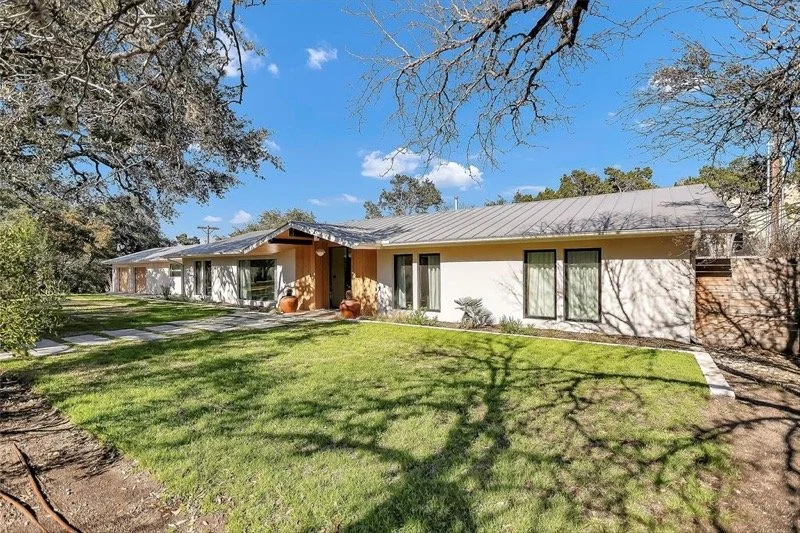 2803 Vance
