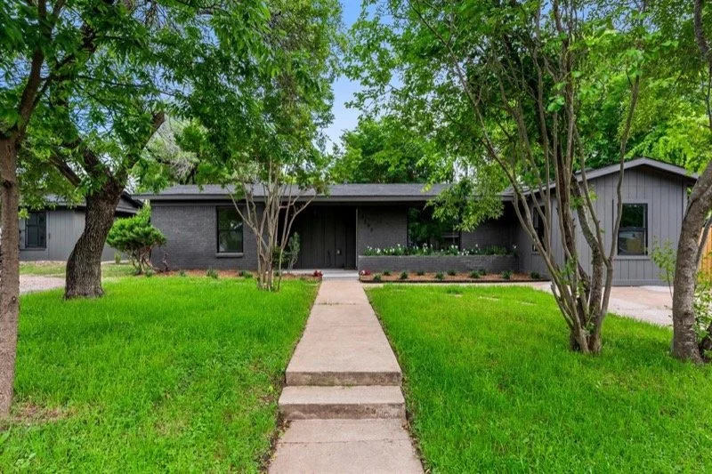 2105 Brunswick