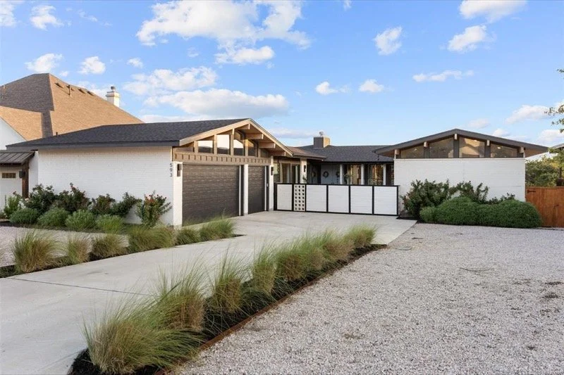 593 Crosswater