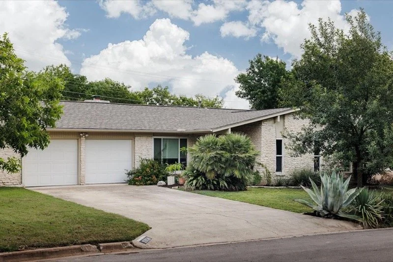 3308 Woodbriar