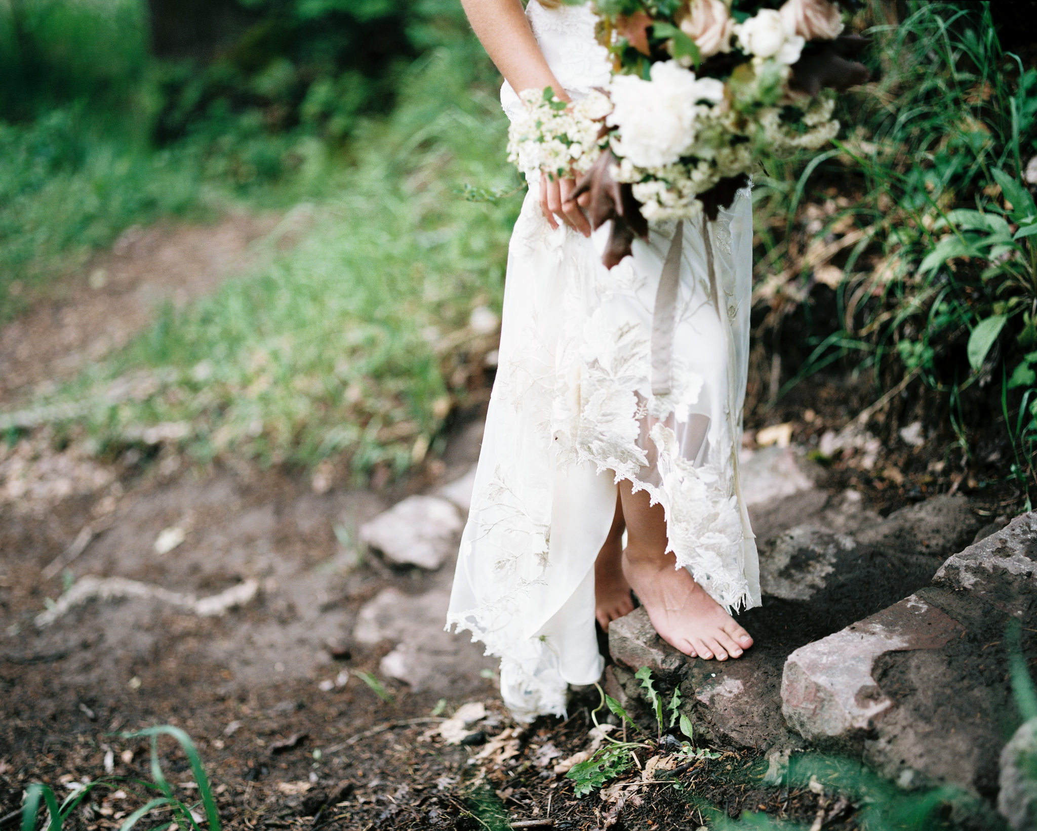  Scotland inspired bridal shoot on film

Jeremiah & Rachel Photography

www.jeremiahandrachel.com

Featured on Oncewed

 