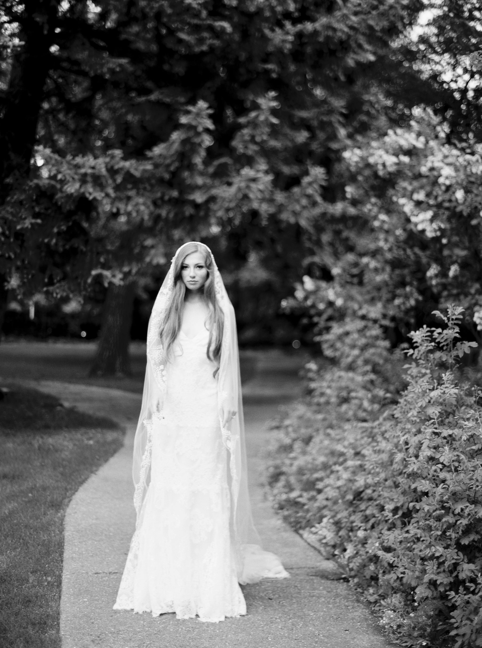  Scotland inspired bridal shoot on film

Jeremiah & Rachel Photography

www.jeremiahandrachel.com

Featured on Oncewed

 