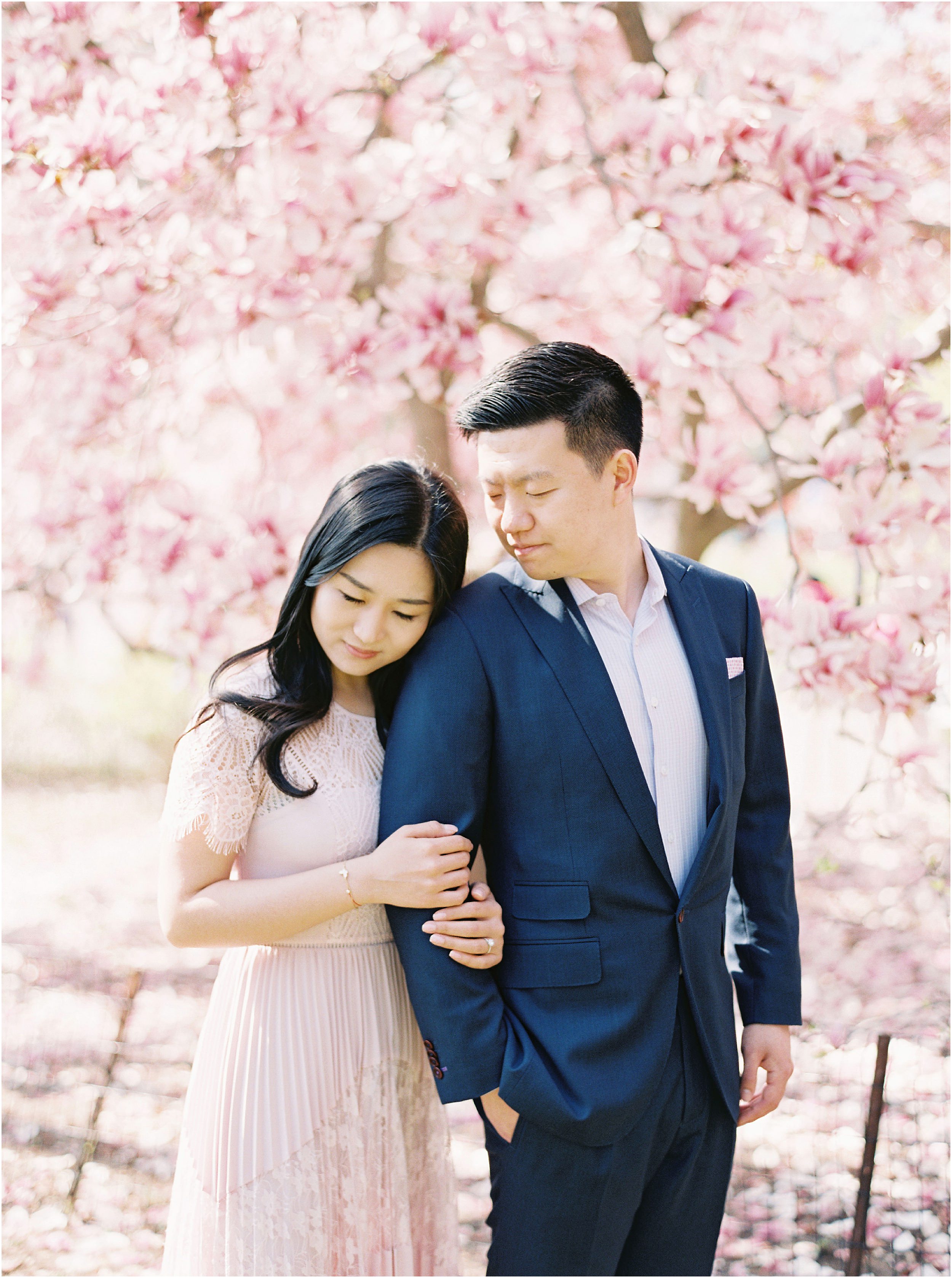 JeremiahRachelPhotography_CentralPark_NYC_SpringtimeBloom_EngagementSession0006.JPG