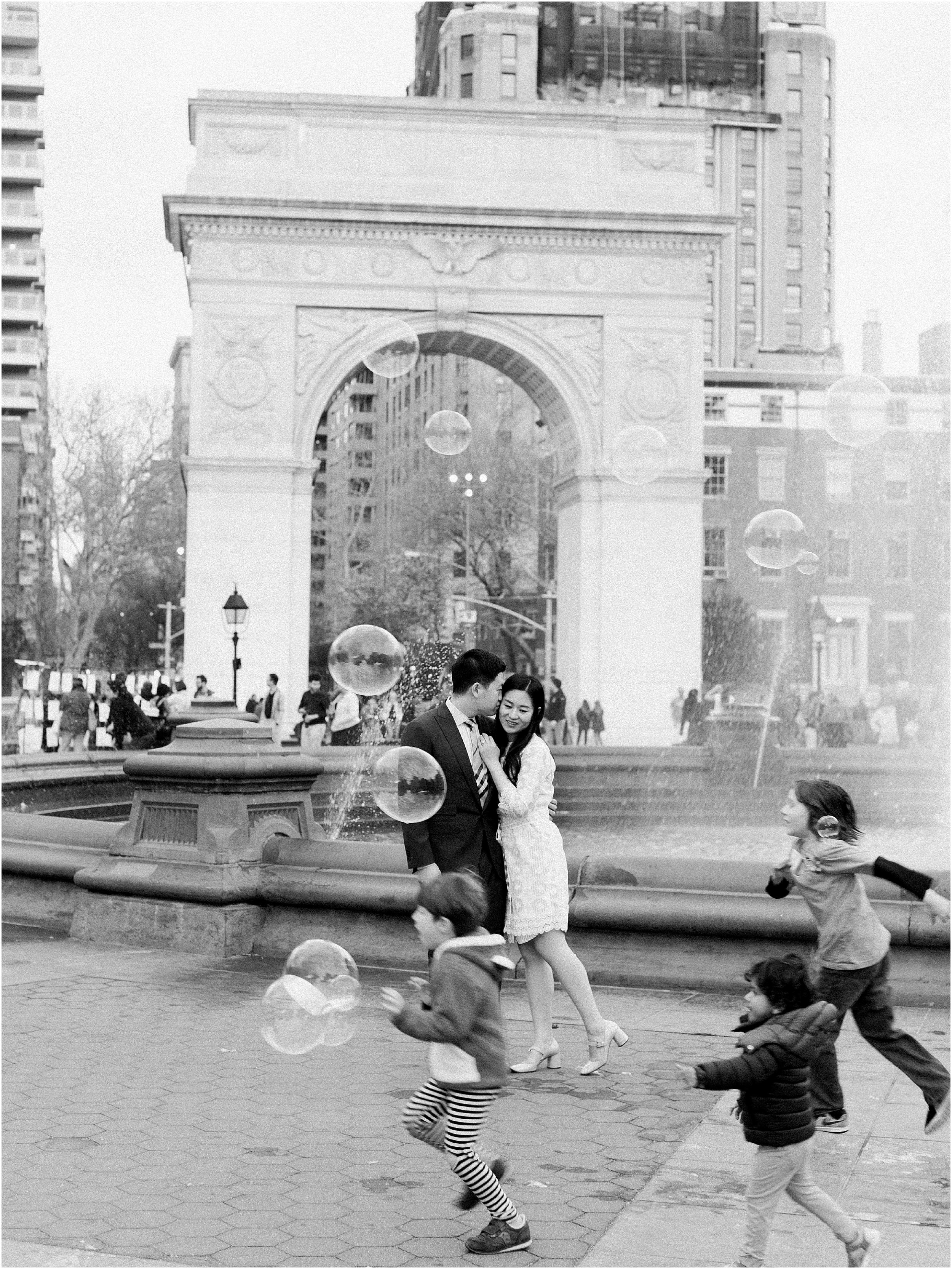 JeremiahRachelPhotography_CentralPark_NYC_SpringtimeBloom_EngagementSession0035.JPG