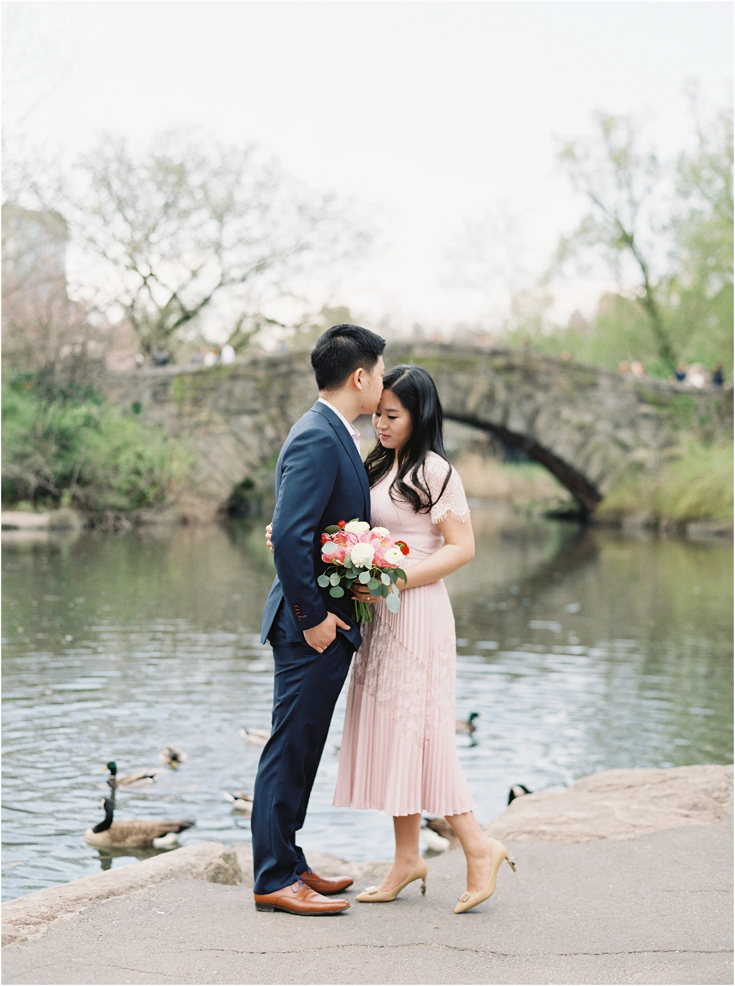JeremiahRachelPhotography_CentralPark_NYC_SpringtimeBloom_EngagementSession0024.JPG